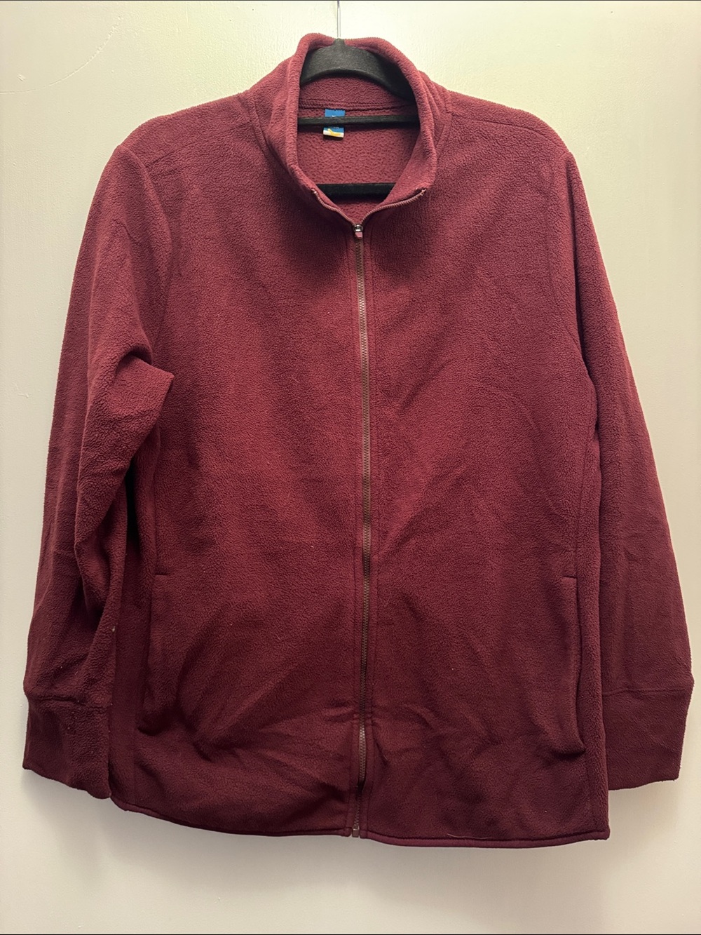 Old Navy Women's Full-Zip Fleece Jacket in Burgundy